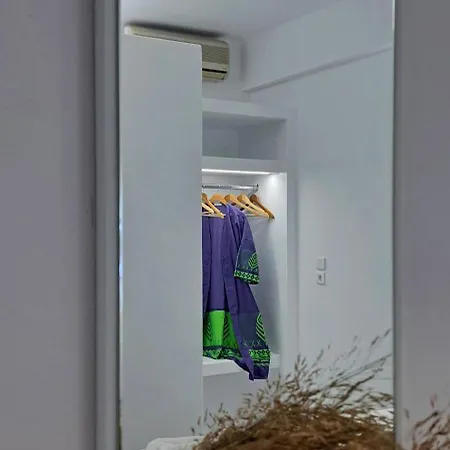 Kamakaris Daire *
