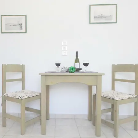 Kamakaris Апартаменты *